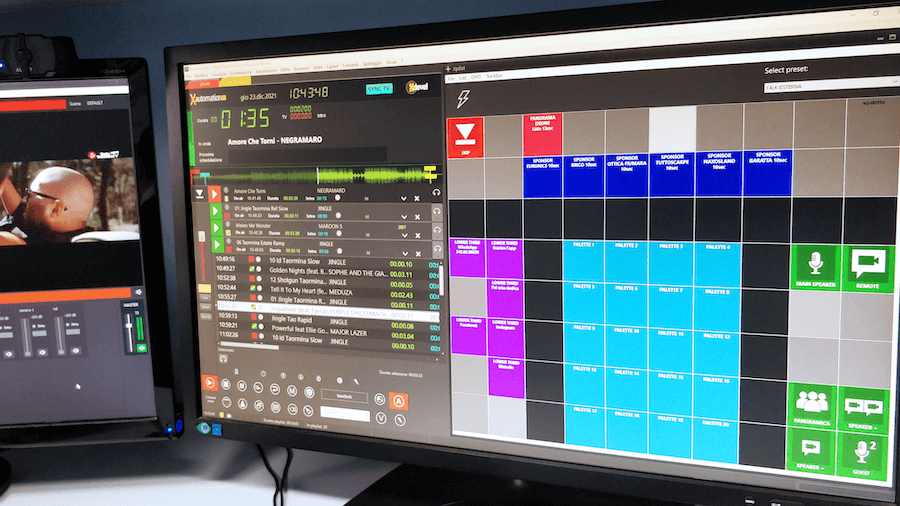 Tables and other data on the monitor screen